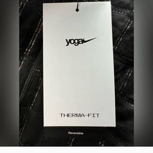 Nike YOGA THERMA-FIT SIZE 2X jacket
